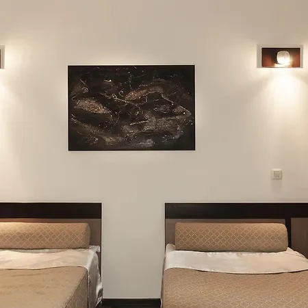 Grand 3* Észak-Eforie