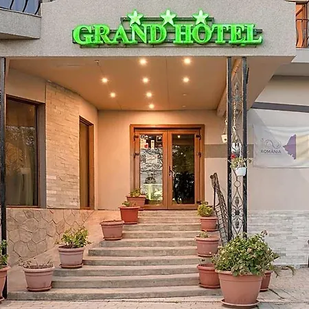 Grand Hotel
