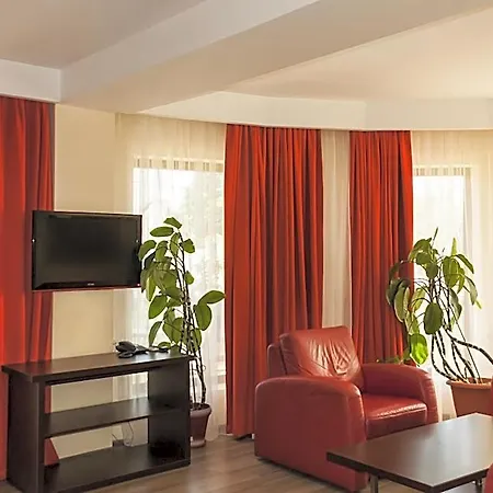 Otel Grand 3*