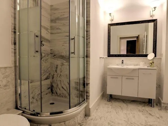 Grand 3* Észak-Eforie